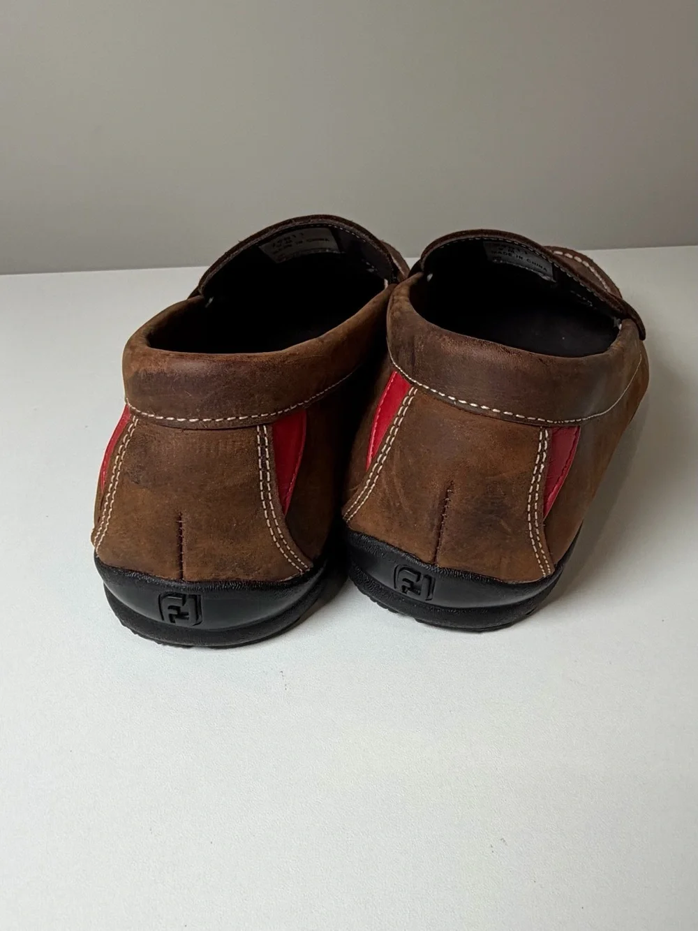 LIke New FootJoy Size 9 Brown Leather Slip-On Loafers Drivers Casual Leather